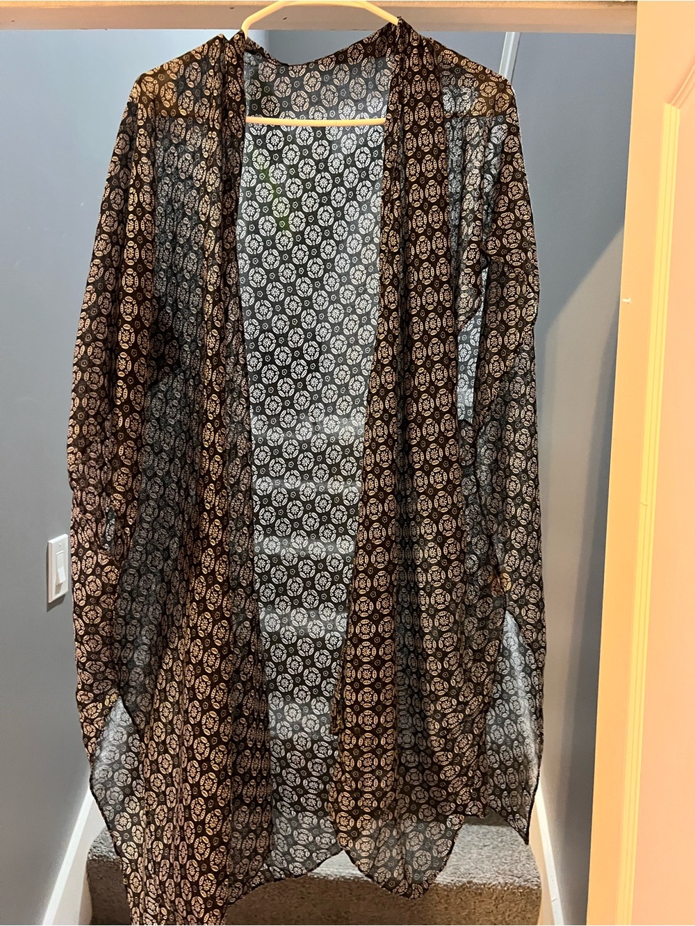 Marshalls Black and White Sheer Printed Kimono Tunic